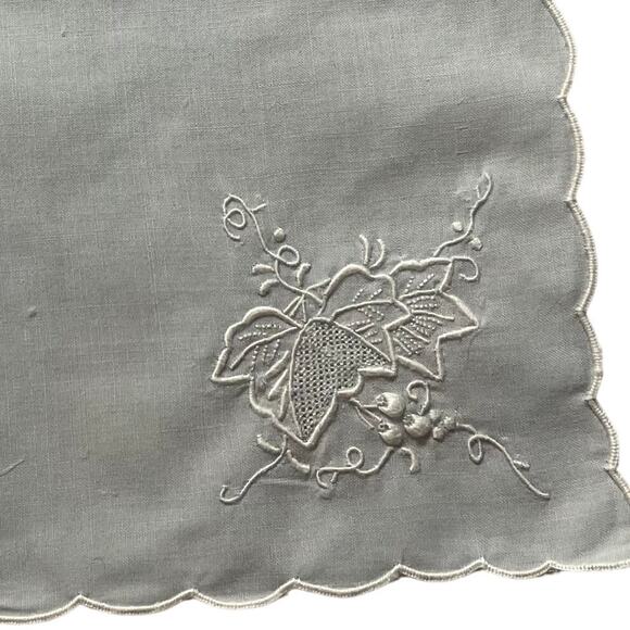 Vintage Pale Blue Linen Floral Embroidered Cocktail Napkins, Set of 12 - Picture 2 of 4